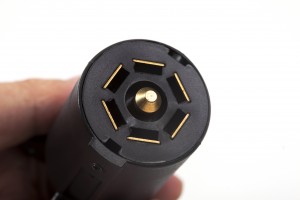 7 WAY BLADE CONNECTOR PLUG (TRAILER SIDE, BLACK PLASTIC)